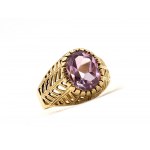 Ring aus 18 Karat Gold mit 2,10 Karat Amethyst