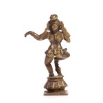 Rzeźbiarz nieokreślony, XX w., Figurka tańczącego boga Krishna