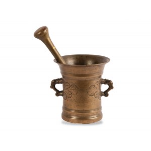 Mortar engraved with handle in the shape of dolphins, Original plunger, 16./17. Century