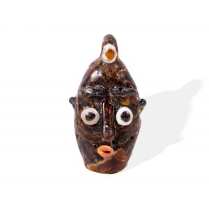 Phoenician sand core glass, Pendant in the form of a portrait head