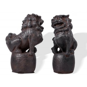 Pair of cast iron guardian lions, China, 16th - 18th century