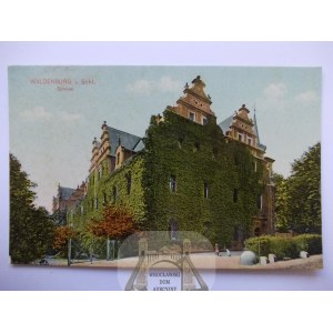 Walbrzych, Waldenburg, Czettritz Palace, published by Trenkler, ca. 1905