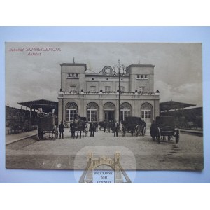 Piła, Schneidemuhl, dworzec, dorożki, 1914