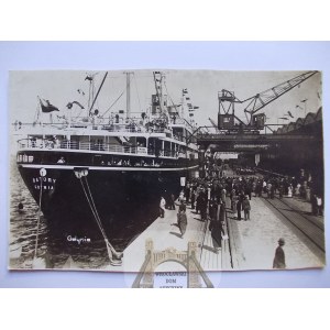 Gdynia, statek Batory w porcie, ok. 1935