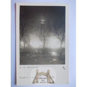 Kraków, Rynek, mgła nocą, ok. 1939