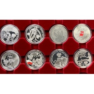 10 złotych 2010 - zestaw 8 sztuk