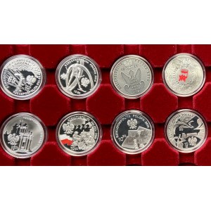 10 gold 2010 - set of 8 pieces