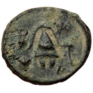 Kingdom of Macedon, uncertain mint in Macedon, AE (Bronze, 17mm, 2.64g), Alexander III the Great (336-323 BC).