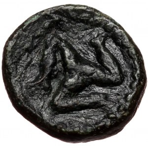 Pisidia, Selge, AE12 (bronze, 2,22 g, 12 mm) 2.-1. cent. BC Obv: ΠO monogram