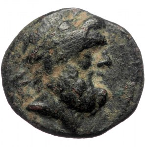 Pontos, Pharnakeia, AE (bronze, 5,14 g, 17 mm) c. 85-65 BC