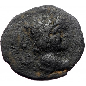 SELEUKID KINGDOM. Antiochos VII Euergetes (Sidetes) (138-129 BC). AE (Bronze, 5.82g, 18mm) Ake-Ptolemaïs. Dated SE 177 (