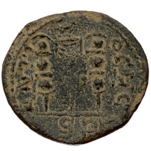 Pisidia, Antiocheia, Claudius II Gothicus (268-270), AE (Bronze, 25,6 mm, 8,53 g). Obv: IMP CAES M AVR CLAVDIV, draped,