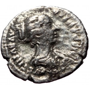 Faustina Junior, Augusta, 147-175. Denarius (Silver, 19mm, 2.33g) Rome, ca 147-150.
