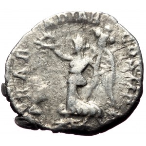 Septimius Severus (193-211) AR Denarius (Silver, 2.59g, 18mm) Rome, 195.