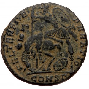 Constantius II (337-361) Æ follis ((Bronze 5,26g 21mm) Constantinople, 351-355.