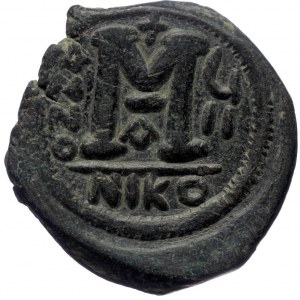 Justin II. 565-578. Æ Follis (Bronze, 30mm, 14.38g) Nicomedia, Dated RY 7 (572/573).