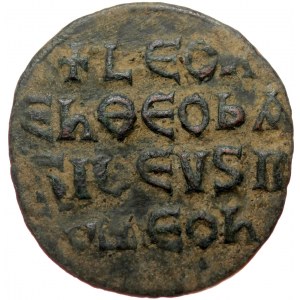 Leo VI the Wise (886-912), AE follis (Bronze, 28,2 mm, 3,54 g), Constantinople. Obv: + LEON bAS - [IL]EVS ROM, crowned f