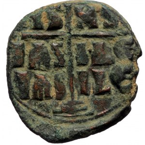 Romanus III (1028-1034) AE Anonymous.Follis (Bronze, 9.81g, 29mm) Constantinople
