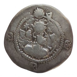 Persie - Sasánovci. Kavád I. 488-497, 499-532, Ag drachma, Poprsí s okřídlenou korunou / Hořící oltář mezi dvěma strážci, ShY - Shiráz, provincie Fars. 28 mm, 3,72 g