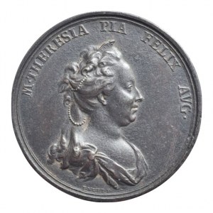 Marie Terezie 1740 - 1780, AE Medaile 1762 (F. Würt) - K znovuobnovení mincovny v Sedmihradsku. Poprsí zprava / Slavnostní scéna, Marie Terezie na trůně, Fe 60 mm, 65.96g, dr.hr.