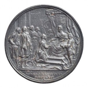 Marie Terezie 1740 - 1780, AE Medaile 1762 (F. Würt) - K znovuobnovení mincovny v Sedmihradsku. Poprsí zprava / Slavnostní scéna, Marie Terezie na trůně, Fe 60 mm, 65.96g, dr.hr.