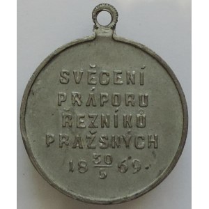 Svěcení praporu Řezníků pražských 30.5.1869, Al 26,5mm, ouško