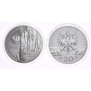 Set of 2 pieces, £20 2011 Badger, £20 2011 Smolensk
