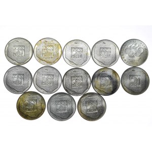 Volksrepublik Polen, Satz von 12 x 200 Zloty Karte 1974 (XXX Jahre der Volksrepublik Polen, darunter eine mit eingraviertem Datum) und 200 Zloty Olympische Spiele 1976, insgesamt 13 Stück.