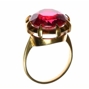 Dámsky prsteň s veľkým červeným kameňom, 583 rýdze zlato - ZSSR