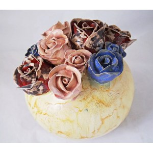 Sylwia Rynkiewicz, Ceramic bouquet,