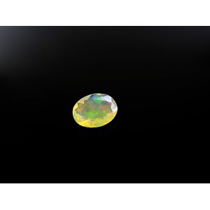 Natürlicher Opal 0,40 kt. 6,7x4,9x3,1 mm. - Äthiopien