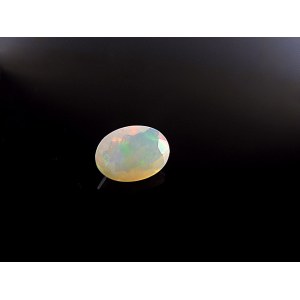 Natürlicher Opal 1,85 kt. 11,0x7,8x4,9 mm. - Äthiopien