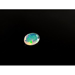 Natürlicher Opal 0,95 ct. 9,2x6,7x3,4 mm. - Äthiopien