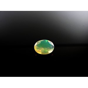 Opal Naturalny 0.70 ct. 7.8x5.8x3.4 mm. - Etiopia