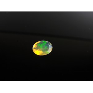 Natural Opal 0.55 ct. 8.0x5.9x3.1 mm. - Ethiopia