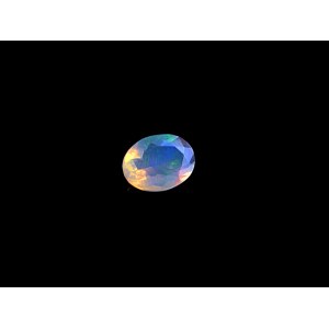 Natürlicher Opal 1,10 kt. 9,3x6,7x4,6 mm. - Äthiopien