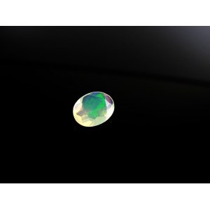 Natürlicher Opal 0,75 ct. 8,0x6,0x3,0 mm. - Äthiopien