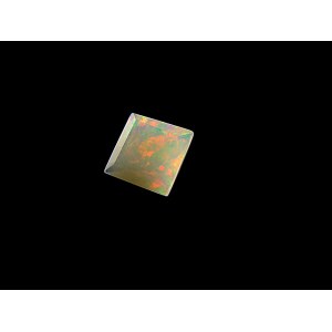 Natürlicher Opal 1,70 kt. 7,9x7,9x4,6 mm. - Äthiopien