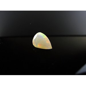 Natürlicher Opal 2,85 kt. 12,2x9,0x6,4 mm. - Äthiopien