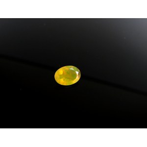 Natürlicher Opal 0,35 kt. 7,3x5,0x3,1 mm. - Äthiopien