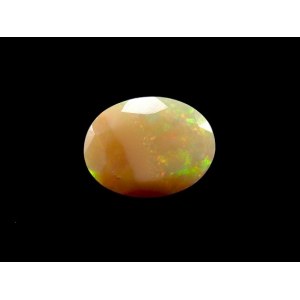 Natürlicher Opal 1,05 kt. 8,0x6,1x4,5 mm. - Äthiopien