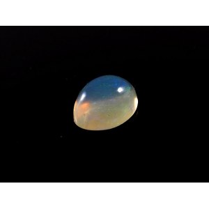 Natural Opal 1.00 ct. 8.0x5.9x4.1 mm. - Ethiopia