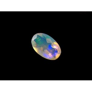 Natural Opal 1.60 ct. 11.1x6.7x4.6 mm. - Ethiopia