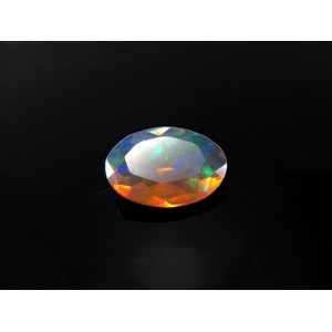 Natural Opal 1.35 ct. 10.9x8.4x3.2 mm. - Ethiopia