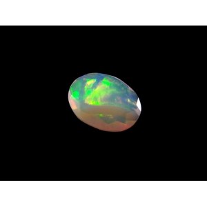 Natural Opal 1.70 ct. 11.7x8.7x3.6 mm. - Ethiopia