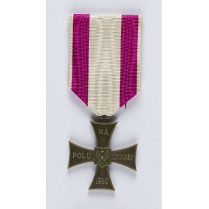 Krzyż Walecznych z datą 1940