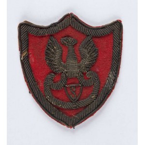 Orzełek Związku Strzeleckiego, haftowany bajorkiem, oficerski