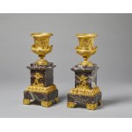 FRANCE, END OF XVIII - START OF XIX CENTURY, Pair of Medici vases