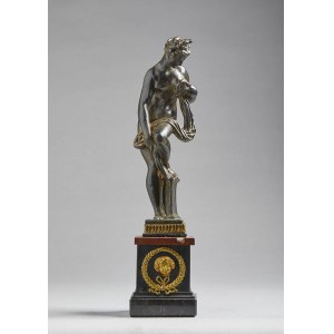 XVII CENTURY MANUFACTURE, Bathing Venus. Inspired by a Giambologna design.