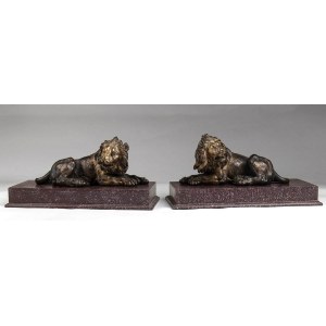 FRENCH MANUFACTURE (?), XVIII-XIX CENTURY, Two lions